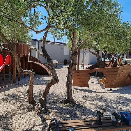 Mobile Maris With Shared Pool And Sea View Casa de Férias