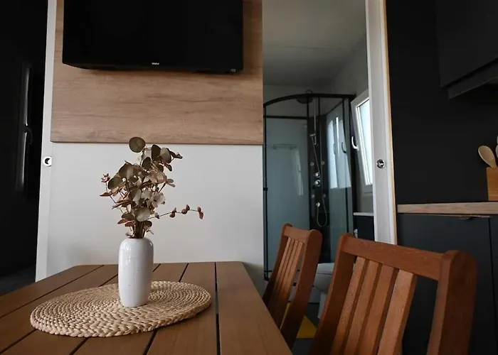 Casa de Férias Mobile Maris With Shared Pool And Sea View